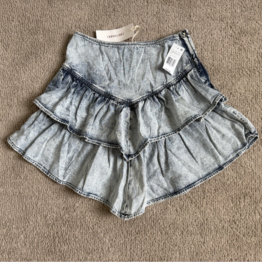 NWT Driftwood skirt with ruffles